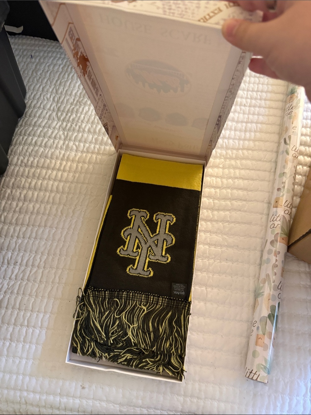 Limited Edition NY Mets Hufflepuff Scarf